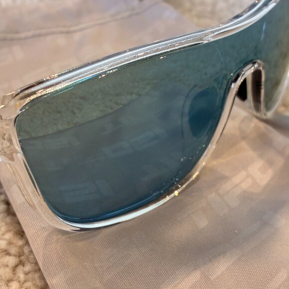 NWOT Tifosi Sizzle Avant Clear Frame - Smoke Tint with Blue Mirror Sunglasses main image 9